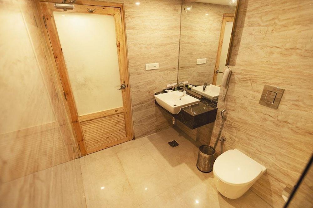 Hotel Elite Palazzo Kochi Екстер'єр фото